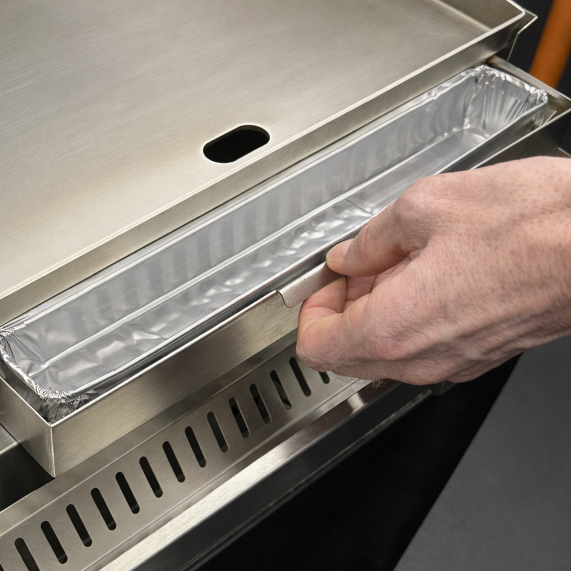 Le Griddle Aluminum Foil Trays for the pro & commercial series griddles